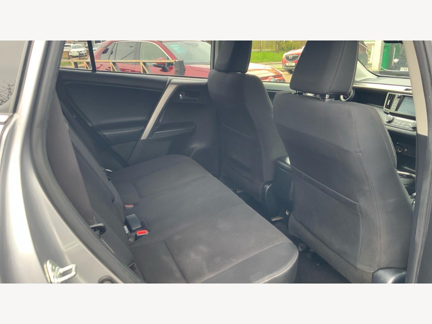 Used Toyota RAV4 2018 for sale - 77794120: Photo 14