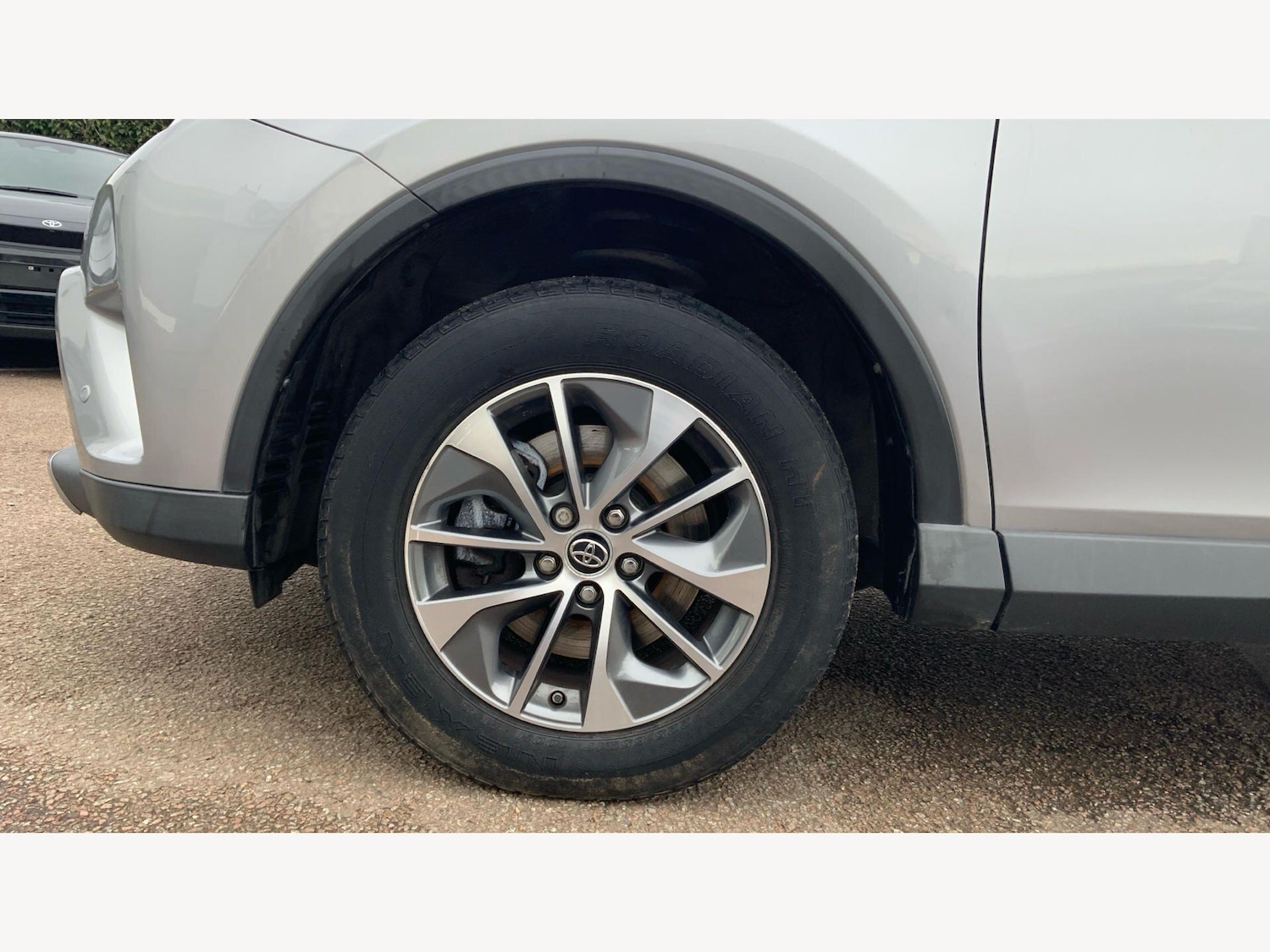 Used Toyota RAV4 2018 for sale - 77794120: Photo 24