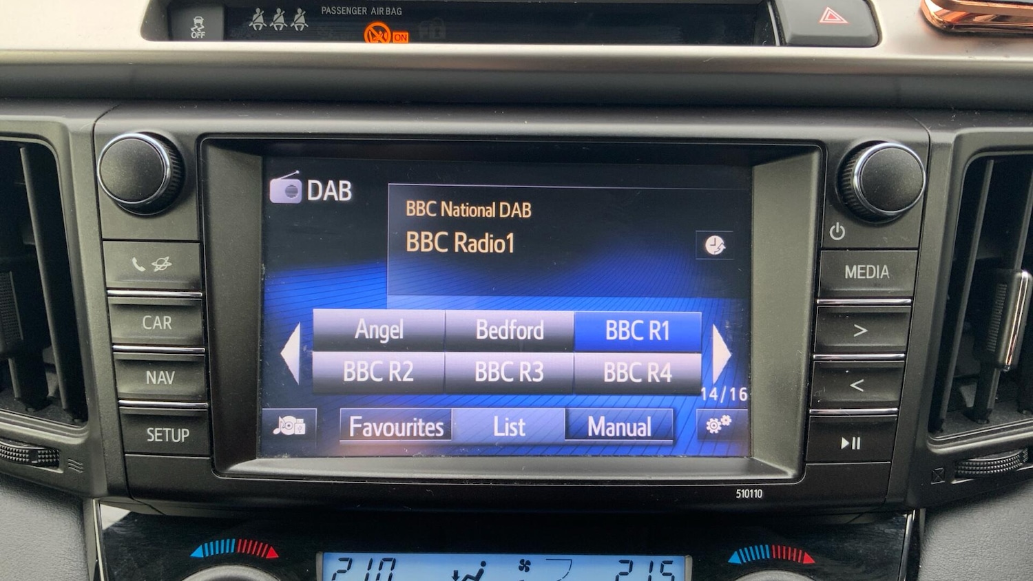 Used Toyota RAV4 2018 for sale - 77794120: Photo 38