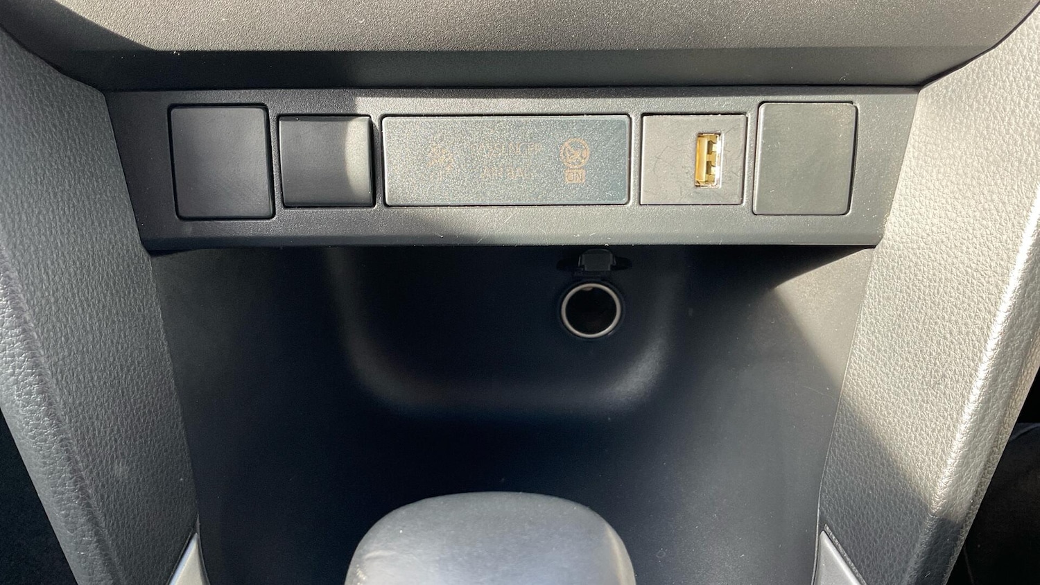 Used Toyota Yaris Cross 2023 for sale - 77612564: Photo 34