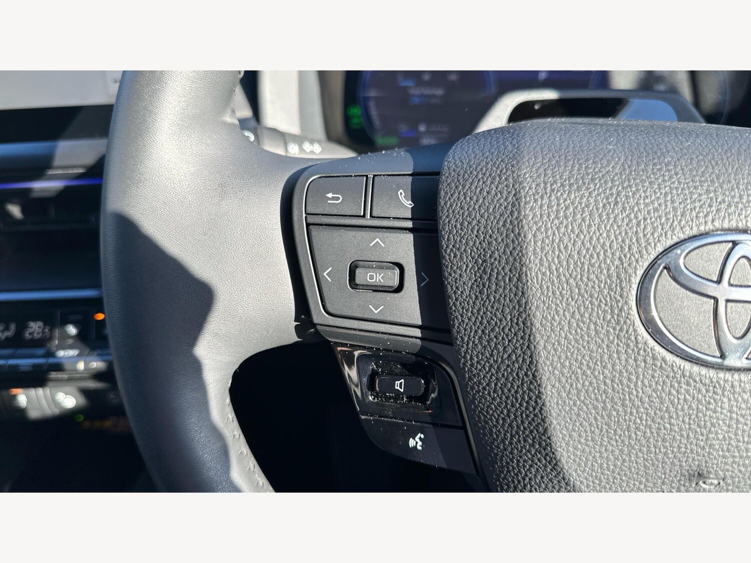 Used Toyota C-HR 2025 for sale - 76537662: Photo 28