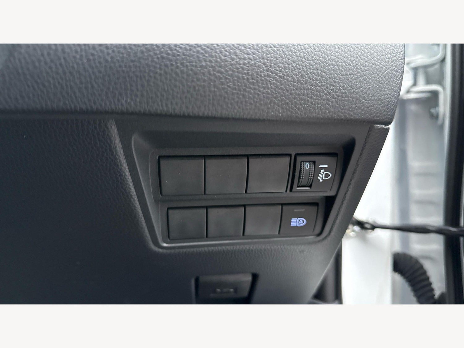 Used Toyota Yaris Cross 2023 for sale - 78086876: Photo 33