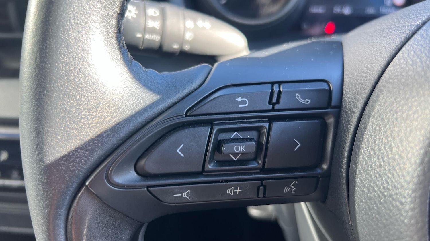 Used Toyota Yaris for sale - 77624891: Photo 39