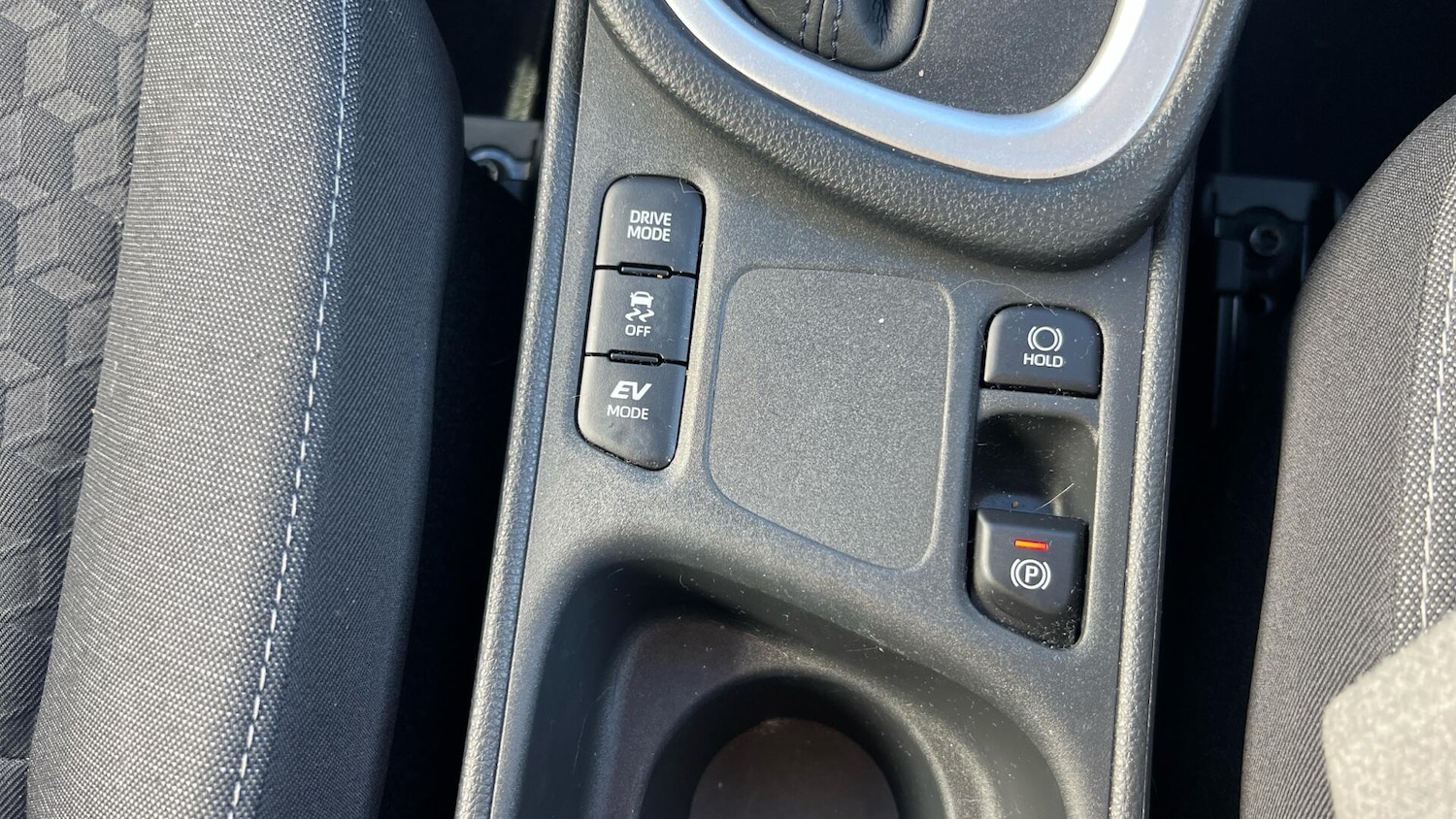 Used Toyota Yaris for sale - 77624891: Photo 42