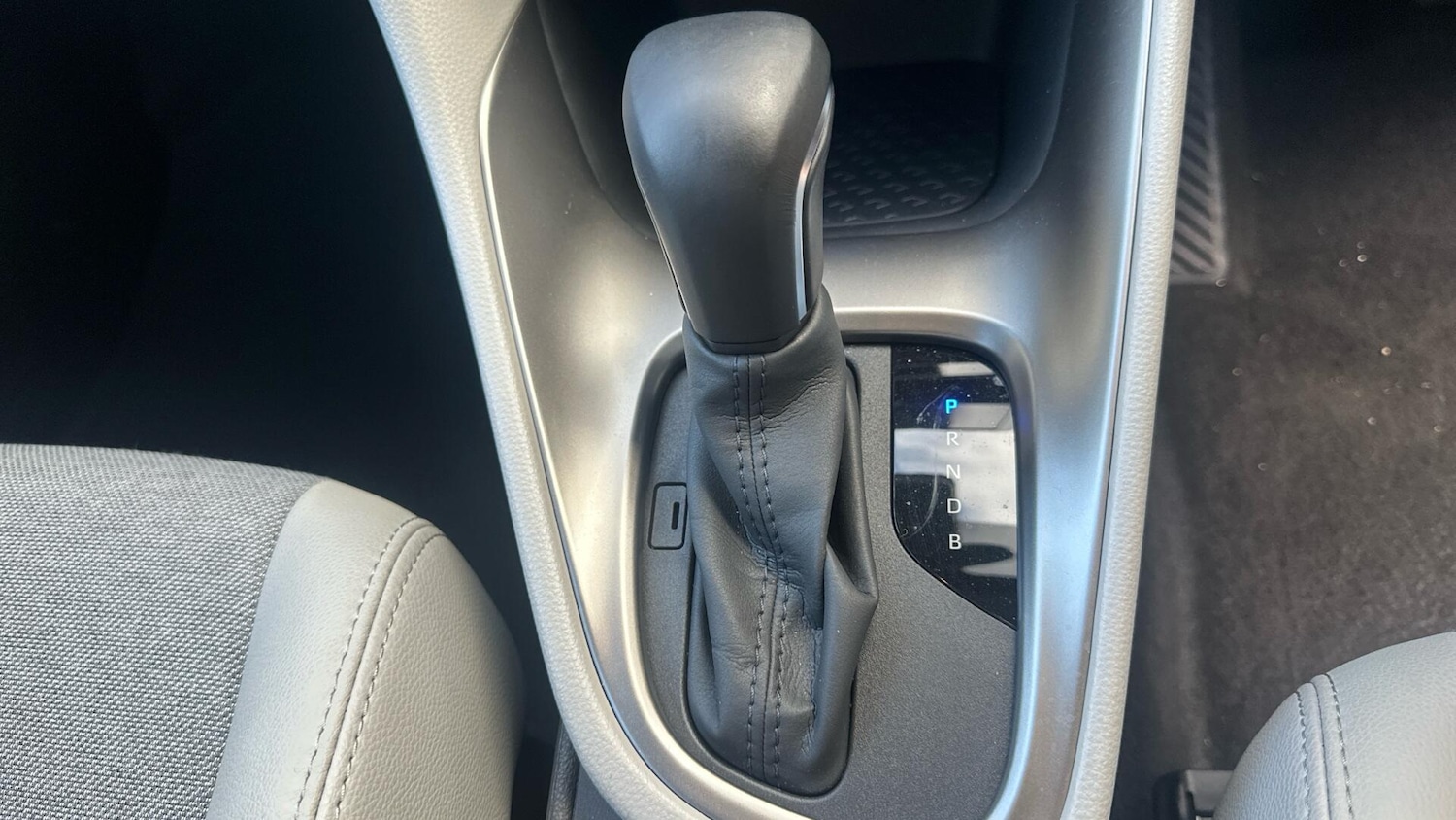 Used Toyota Yaris 2024 for sale - 76440796: Photo 39