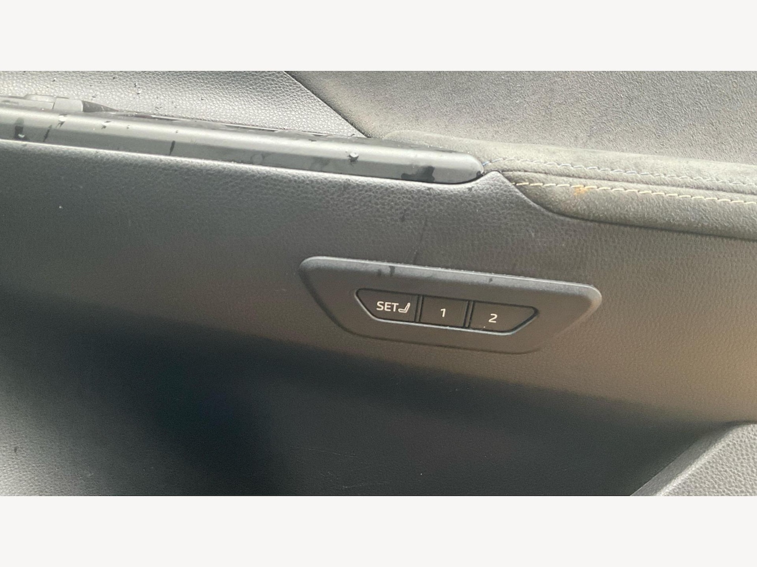 Used Toyota C-HR 2024 for sale - 76136370: Photo 27
