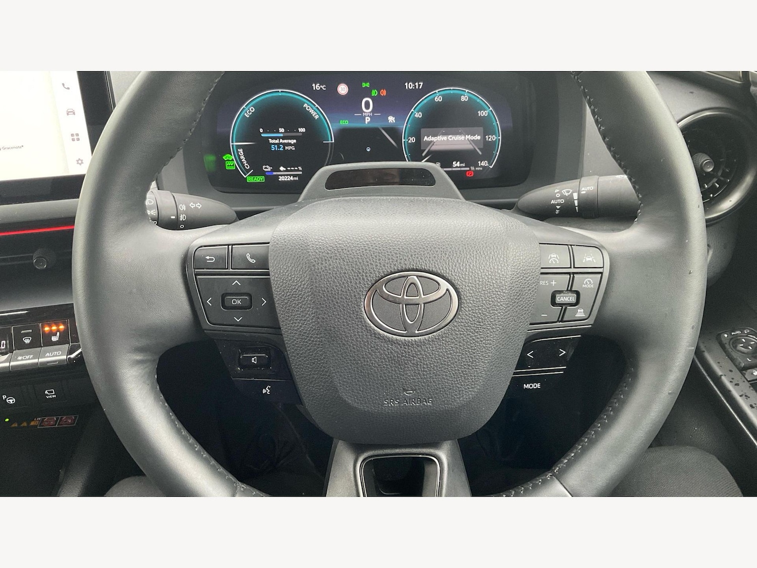 Used Toyota C-HR 2024 for sale - 76136370: Photo 30