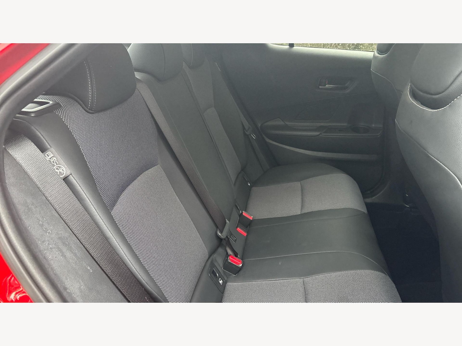 Used Toyota C-HR 2024 for sale - 77468733: Photo 30