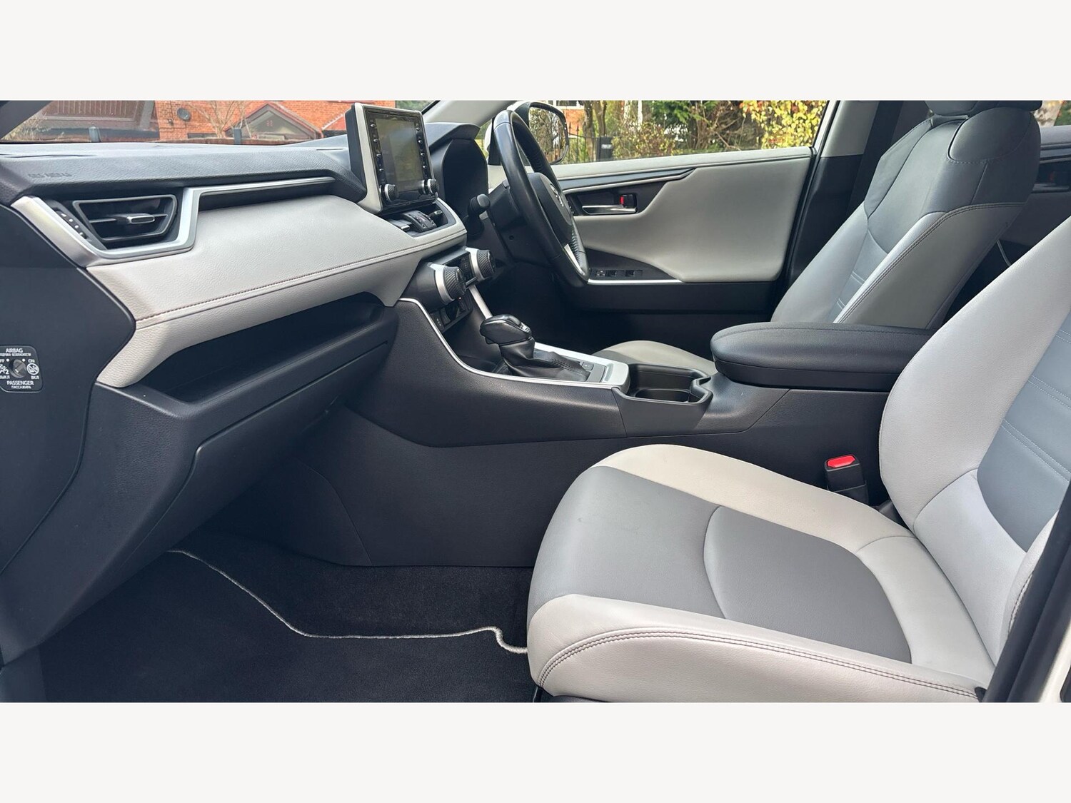 Used Toyota RAV4 2021 for sale - 76657924: Photo 12