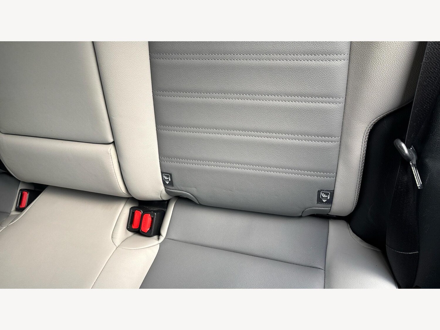 Used Toyota RAV4 2021 for sale - 76657924: Photo 29