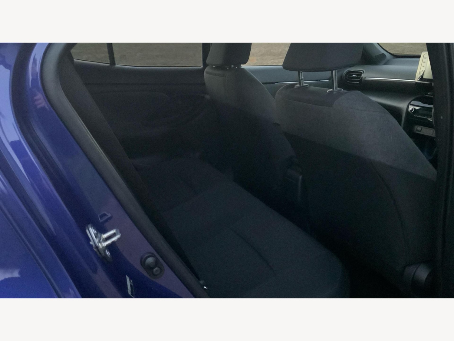 Used Toyota Yaris Cross 2021 for sale - 76666620: Photo 14