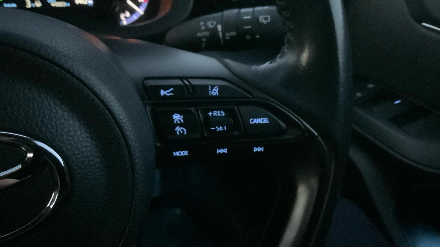 Used Toyota Yaris Cross 2021 for sale - 76666620: Photo 38