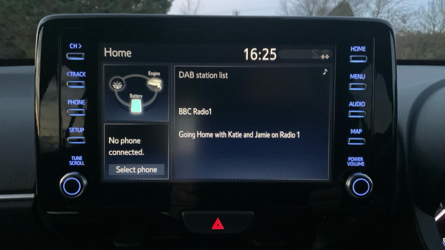 Used Toyota Yaris Cross 2021 for sale - 76666620: Photo 39