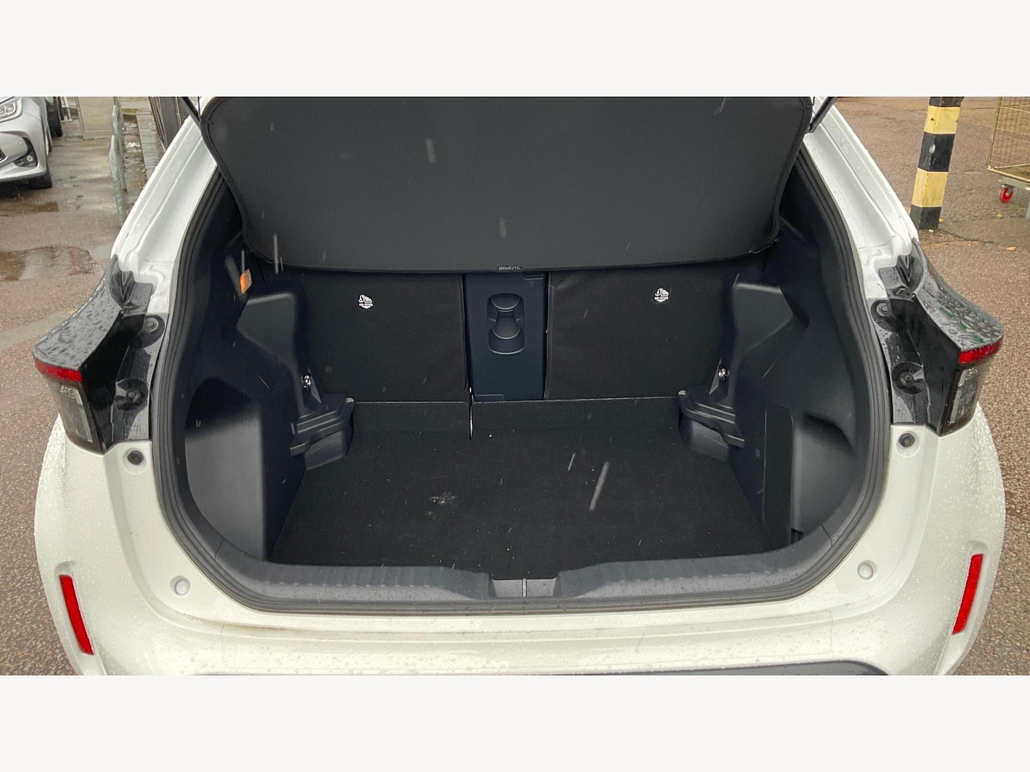 Used Toyota Yaris Cross for sale - 77625437: Photo 16