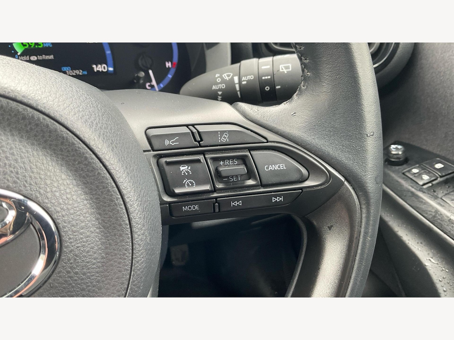 Used Toyota Yaris Cross for sale - 77625437: Photo 30