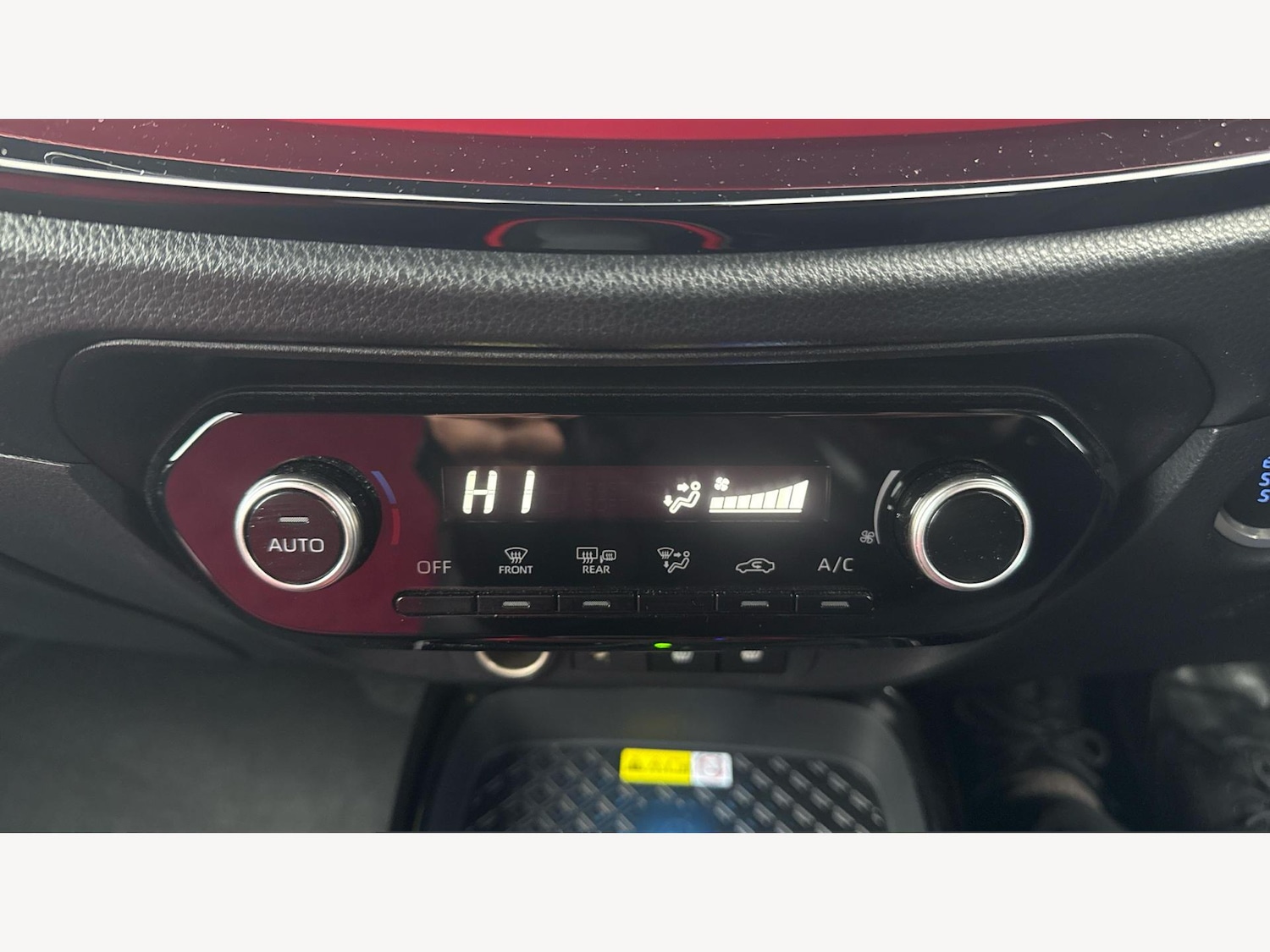Used Toyota Aygo X 2023 for sale - 77625083: Photo 31