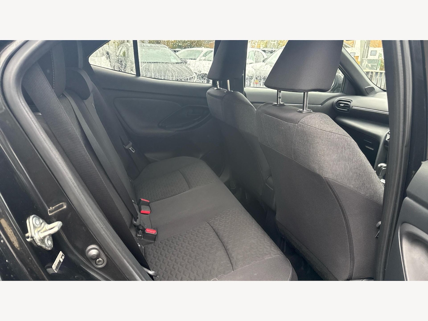 Used Toyota Yaris Cross 2022 for sale - 76440964: Photo 14