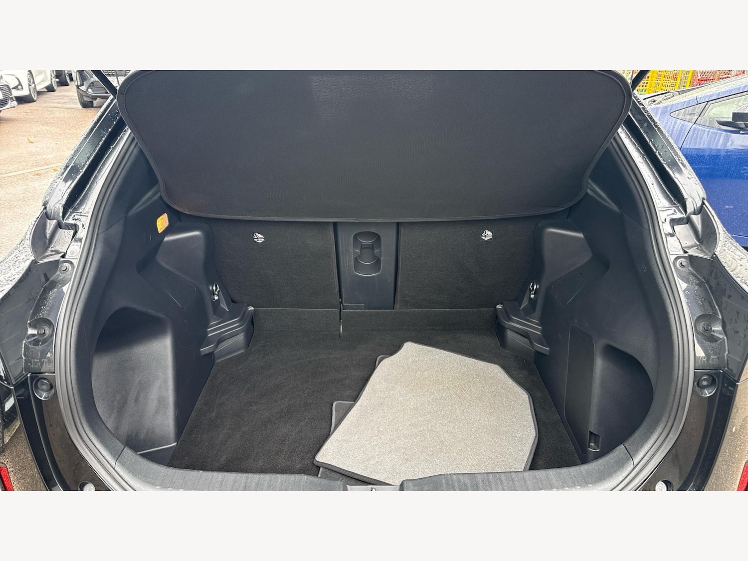 Used Toyota Yaris Cross 2022 for sale - 76440964: Photo 16