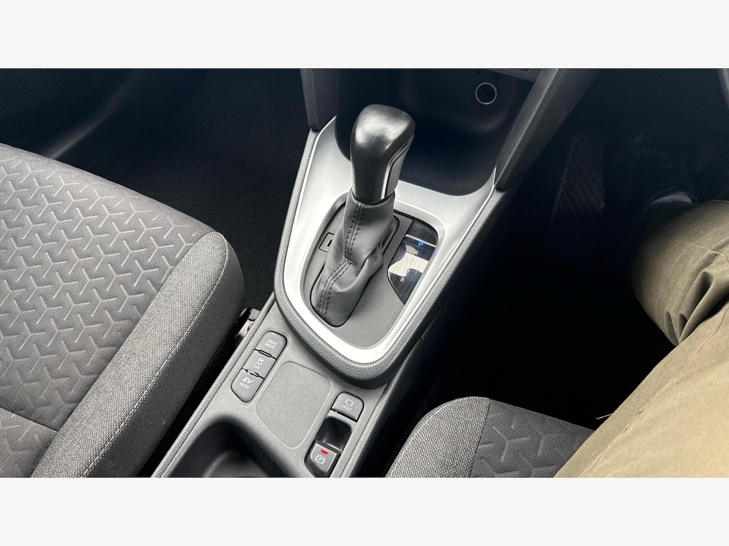 Used Toyota Yaris Cross 2022 for sale - 76440964: Photo 28