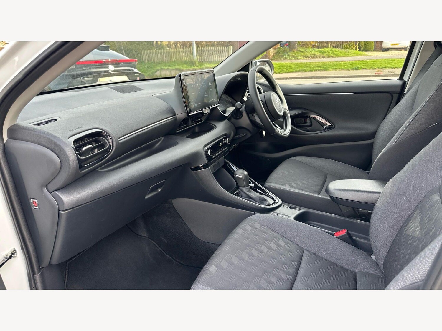 Used Toyota Yaris for sale - 77908808: Photo 12