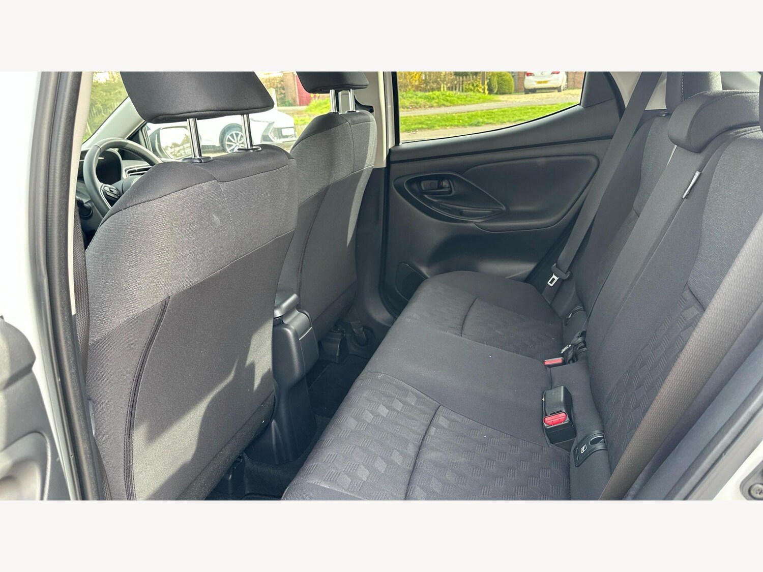 Used Toyota Yaris for sale - 77908808: Photo 15