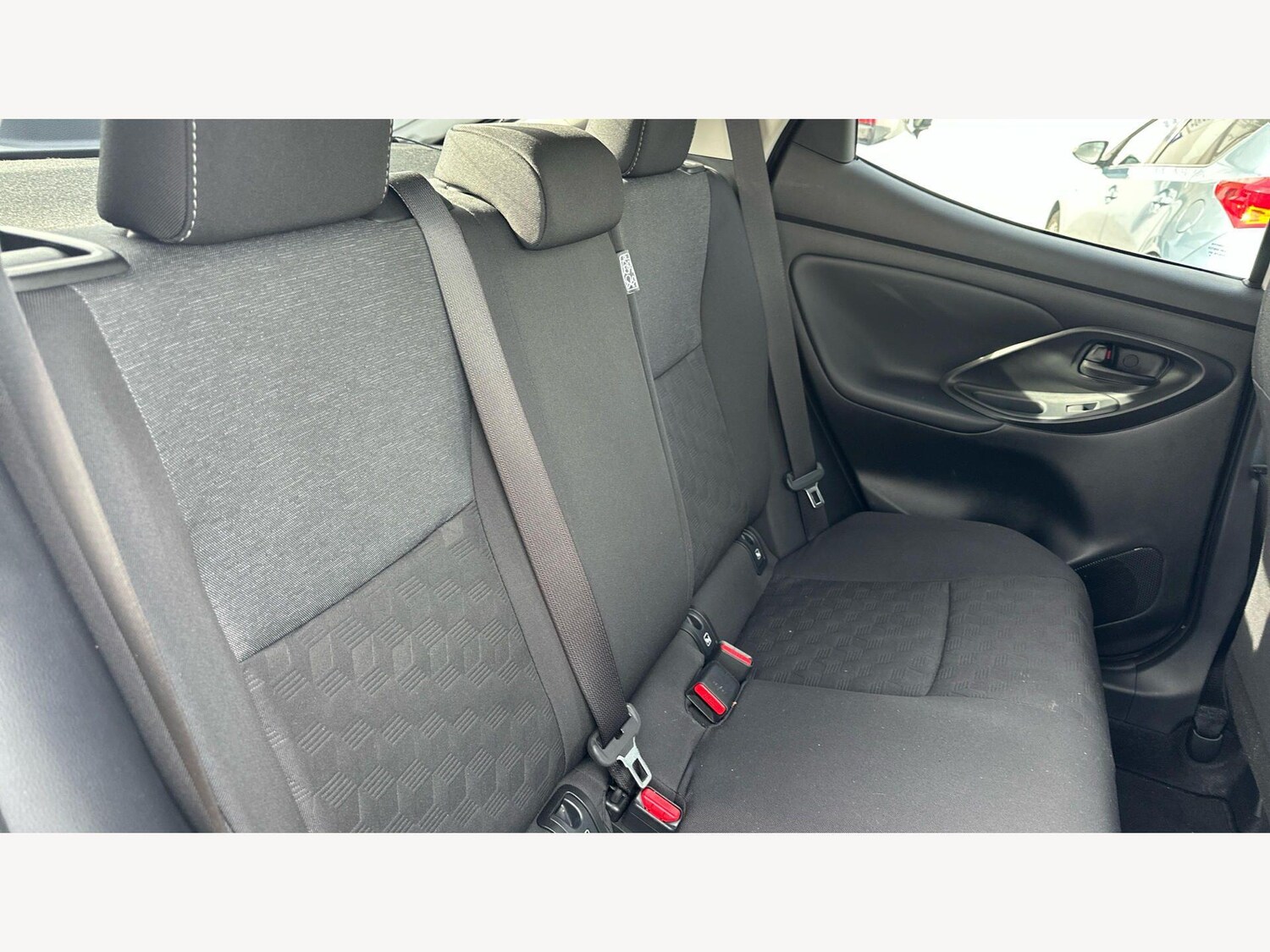 Used Toyota Yaris for sale - 77908808: Photo 25