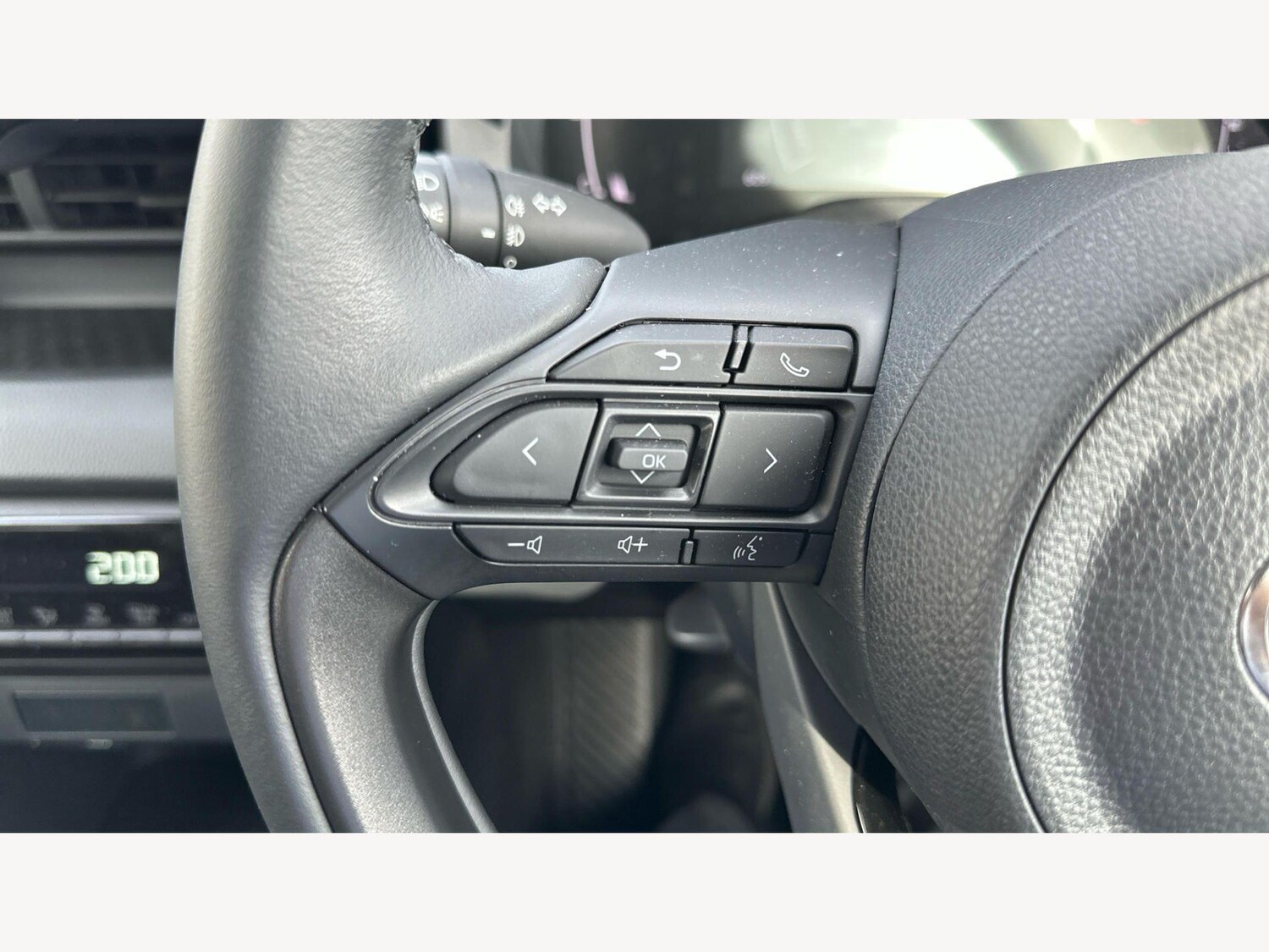 Used Toyota Yaris for sale - 77908808: Photo 31