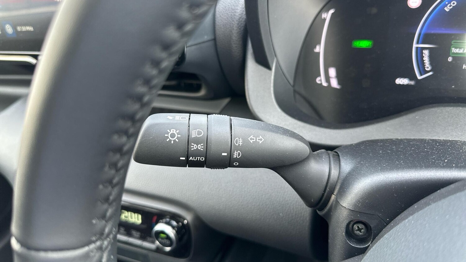 Used Toyota Yaris for sale - 77908808: Photo 33