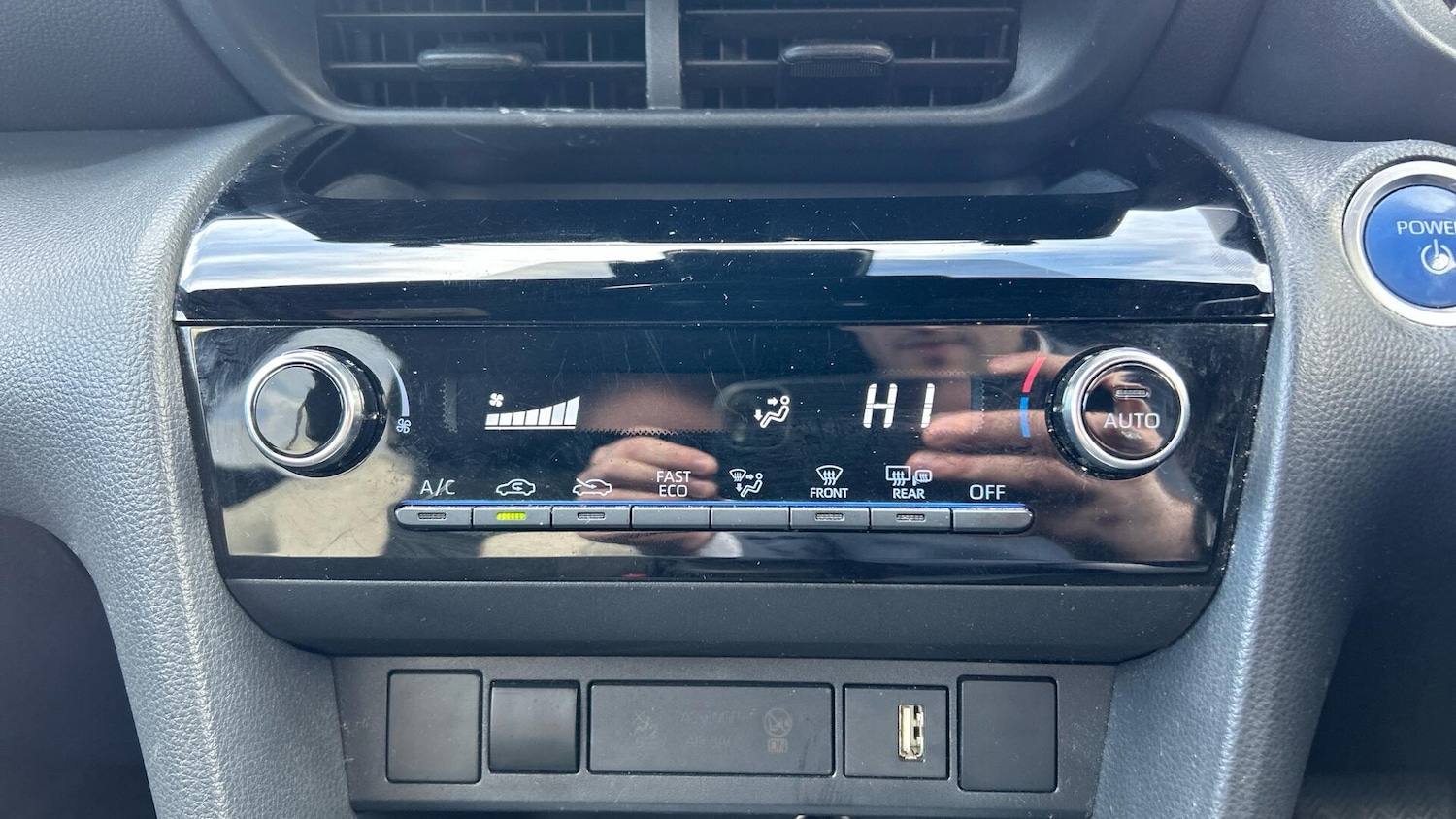 Used Toyota Yaris Cross 2023 for sale - 78034469: Photo 33