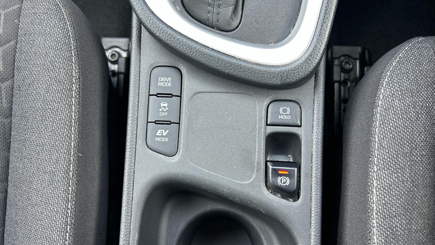 Used Toyota Yaris Cross 2023 for sale - 78034469: Photo 35