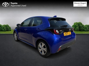 Used Toyota Yaris 2024 for sale - 78823069: Photo