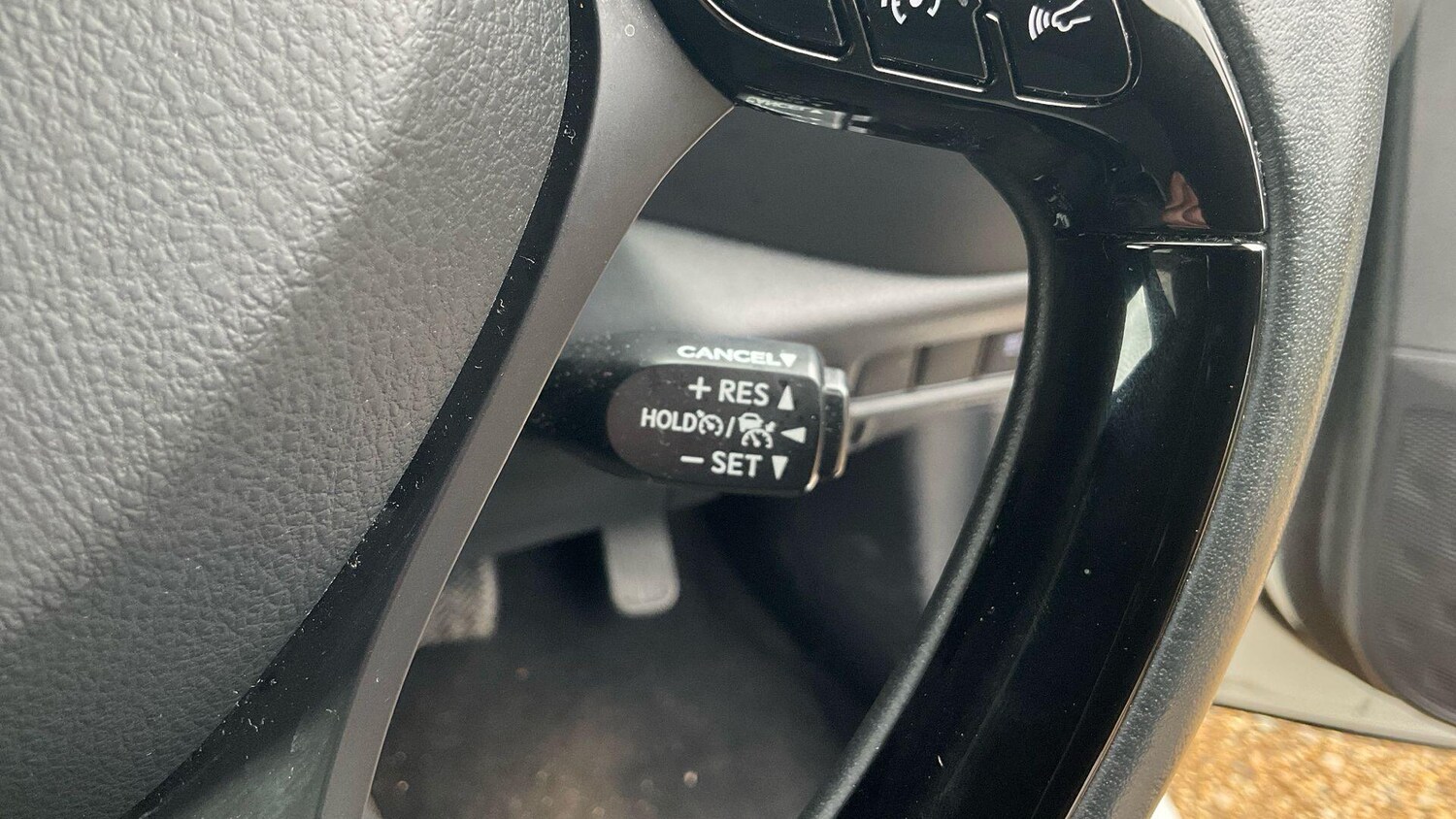 Used Toyota C-HR 2023 for sale - 76137713: Photo 44