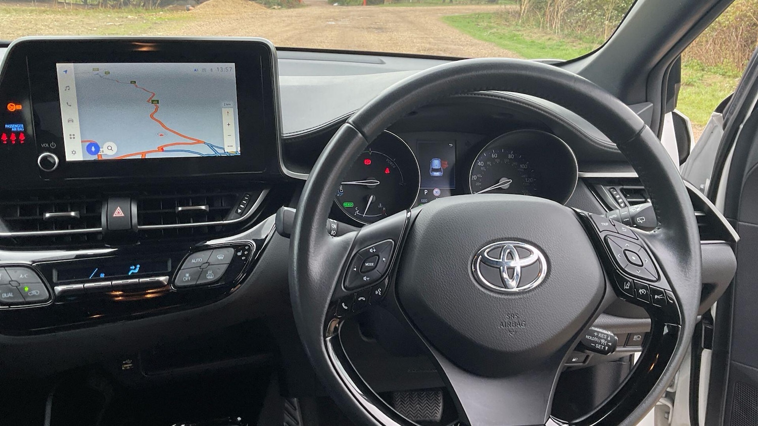Used Toyota C-HR 2023 for sale - 76137713: Photo 9