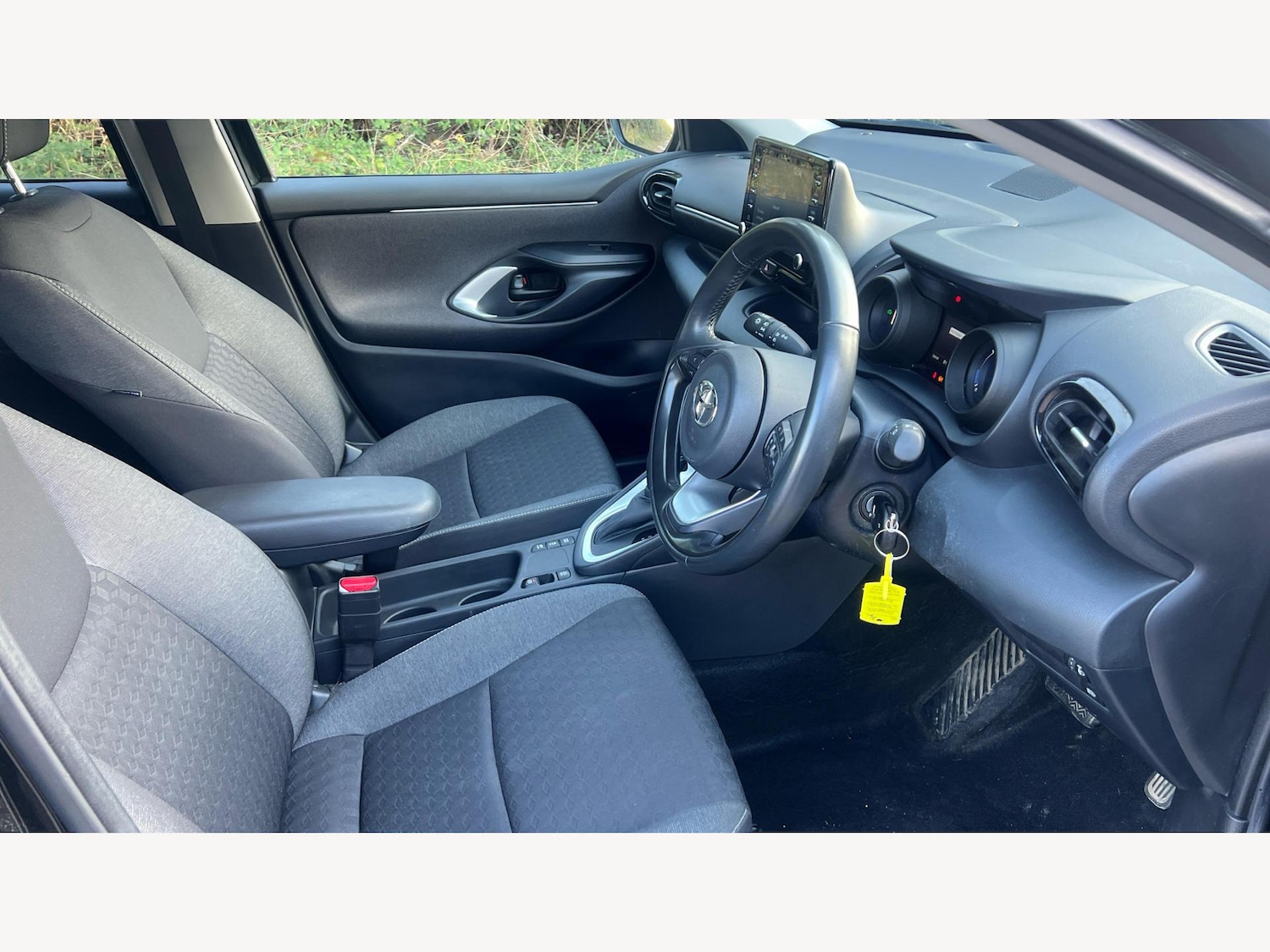 Used Toyota Yaris for sale - 77658515: Photo 13