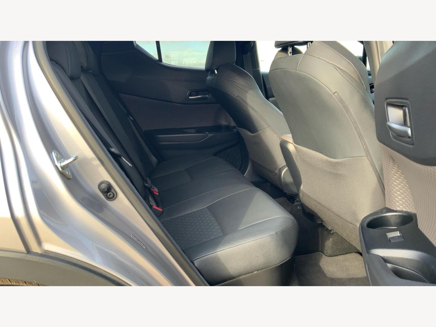 Used Toyota C-HR 2021 for sale - 76377593: Photo 14