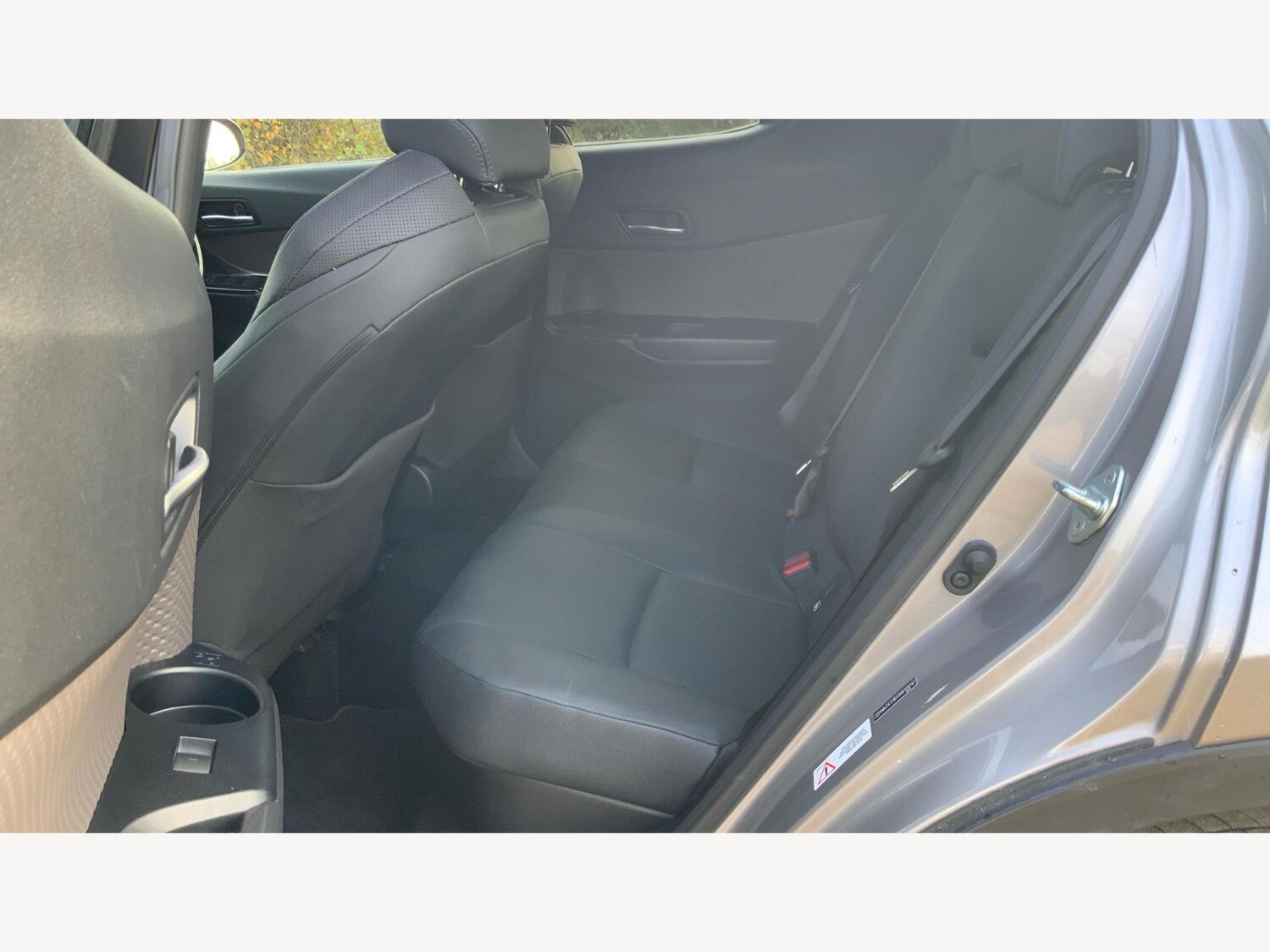 Used Toyota C-HR 2021 for sale - 76377593: Photo 15