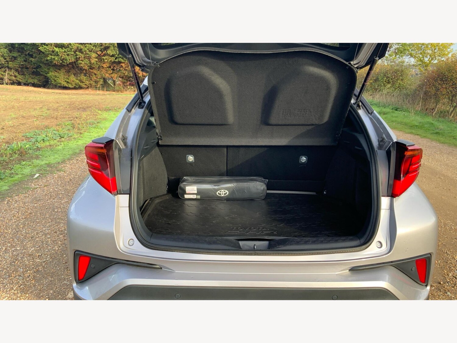 Used Toyota C-HR 2021 for sale - 76377593: Photo 16