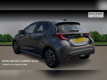 Used Toyota Yaris 2023 for sale - 75687803: Photo