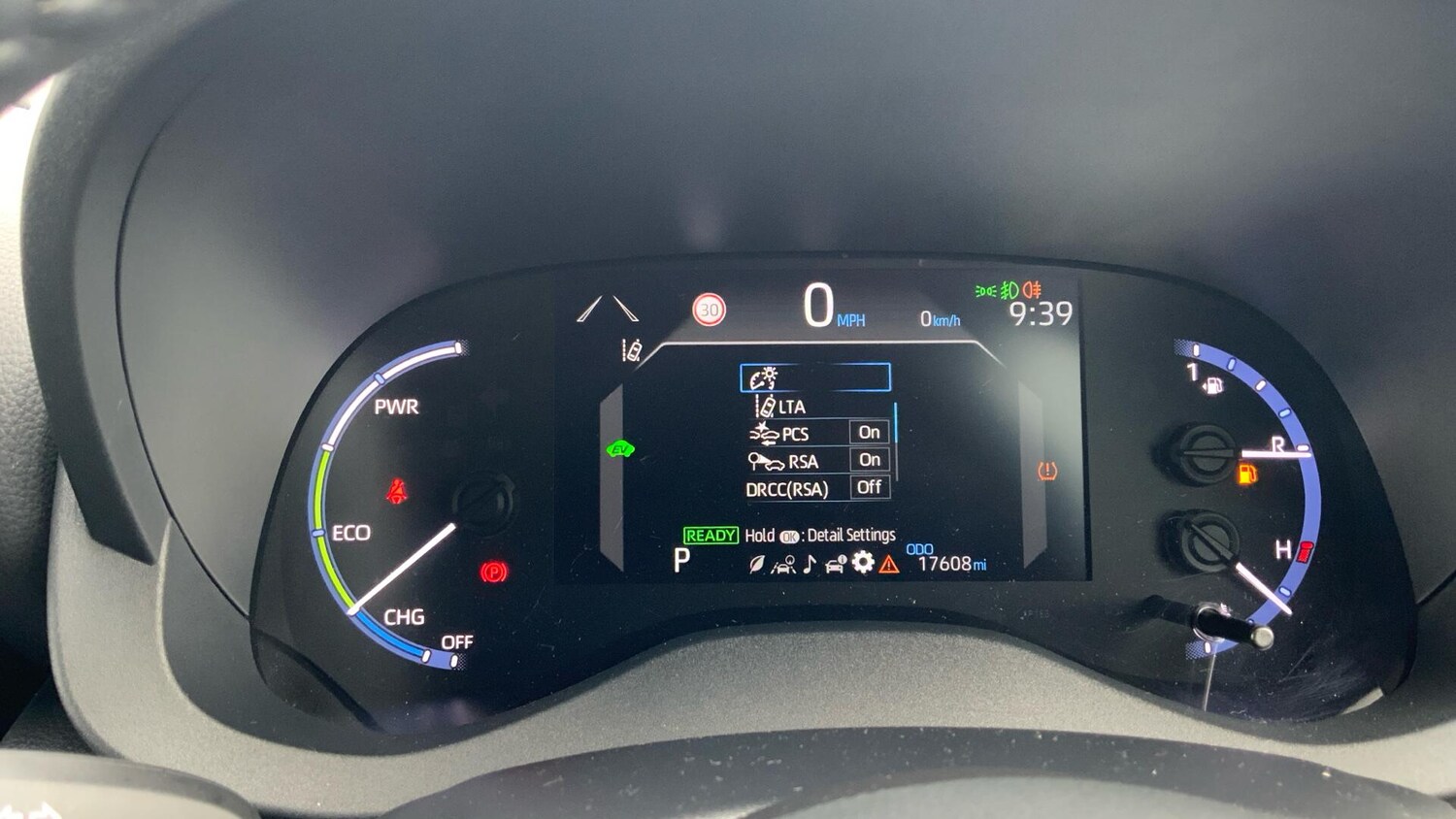 Used Toyota Yaris Cross 2021 for sale - 76752998: Photo 42