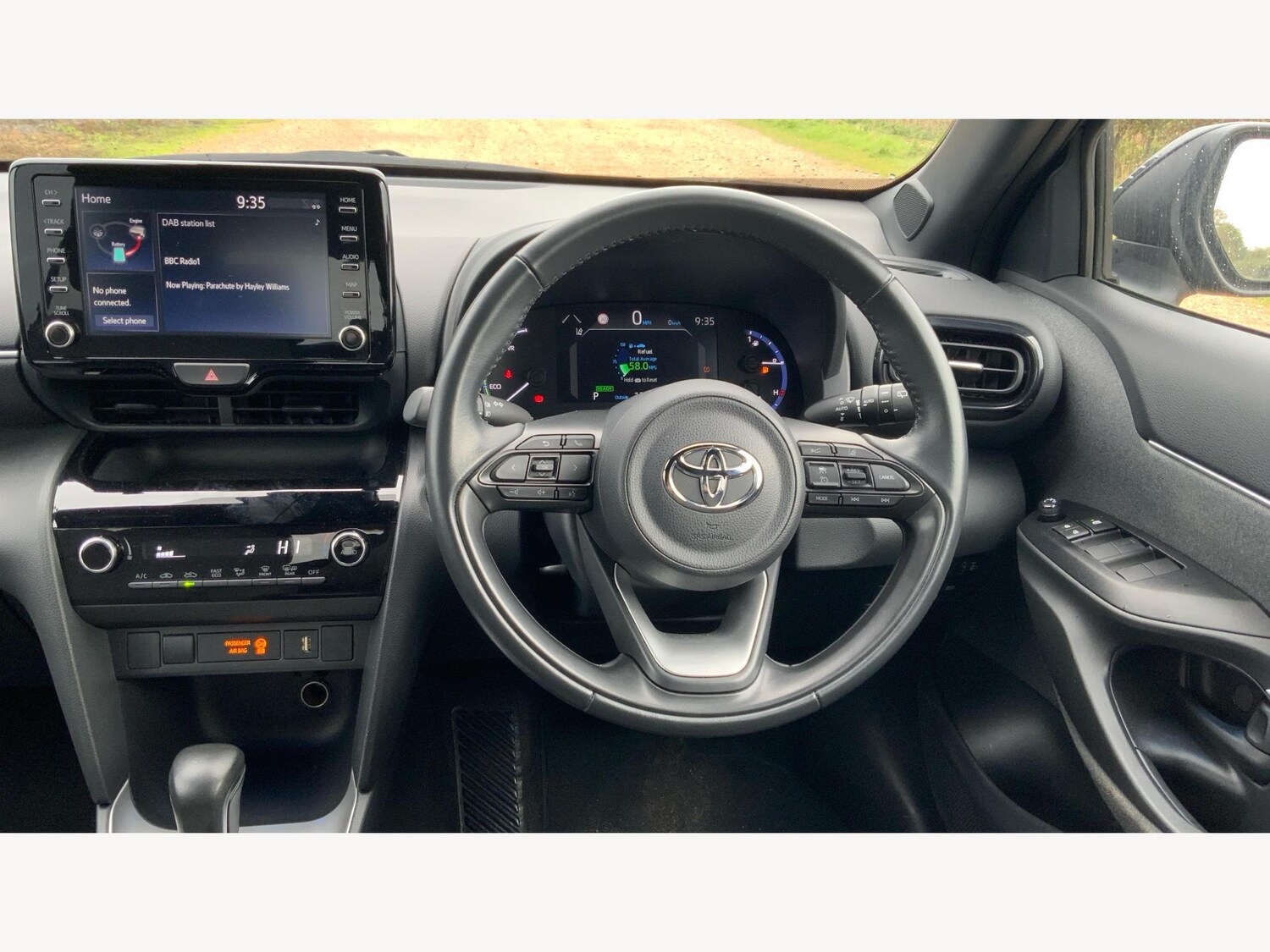 Used Toyota Yaris Cross 2021 for sale - 76752998: Photo 8