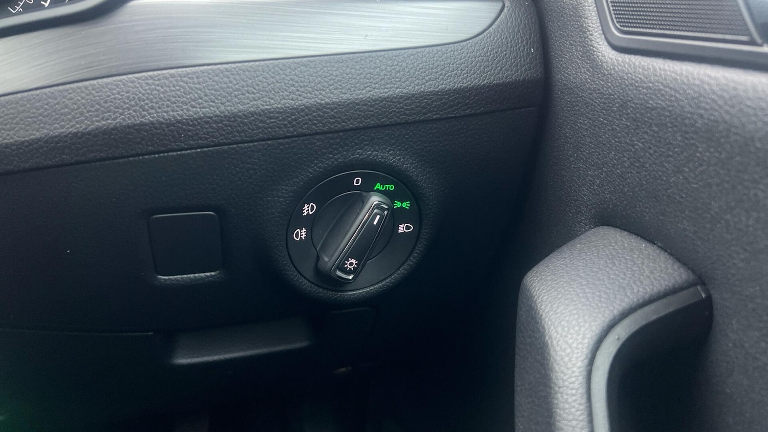 Used Skoda Superb 2017 for sale - 77574539: Photo 32