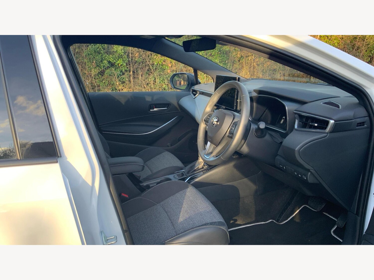 Used Toyota Corolla for sale - 77657941: Photo 13