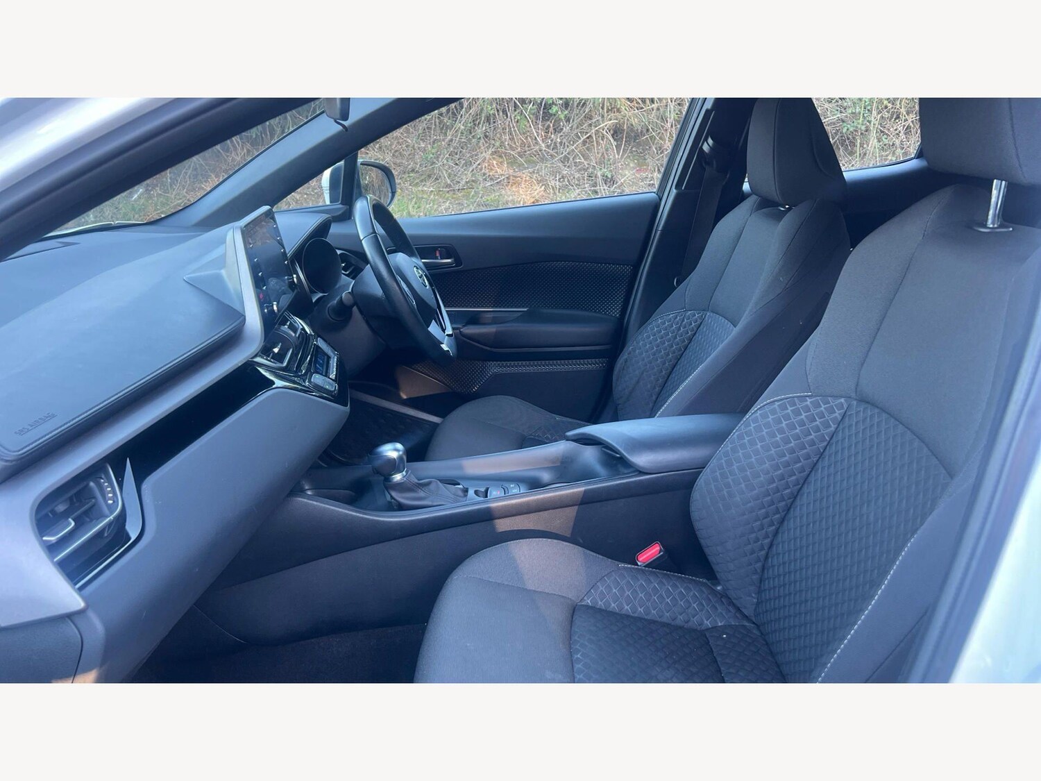 Used Toyota C-HR 2022 for sale - 78020075: Photo 12