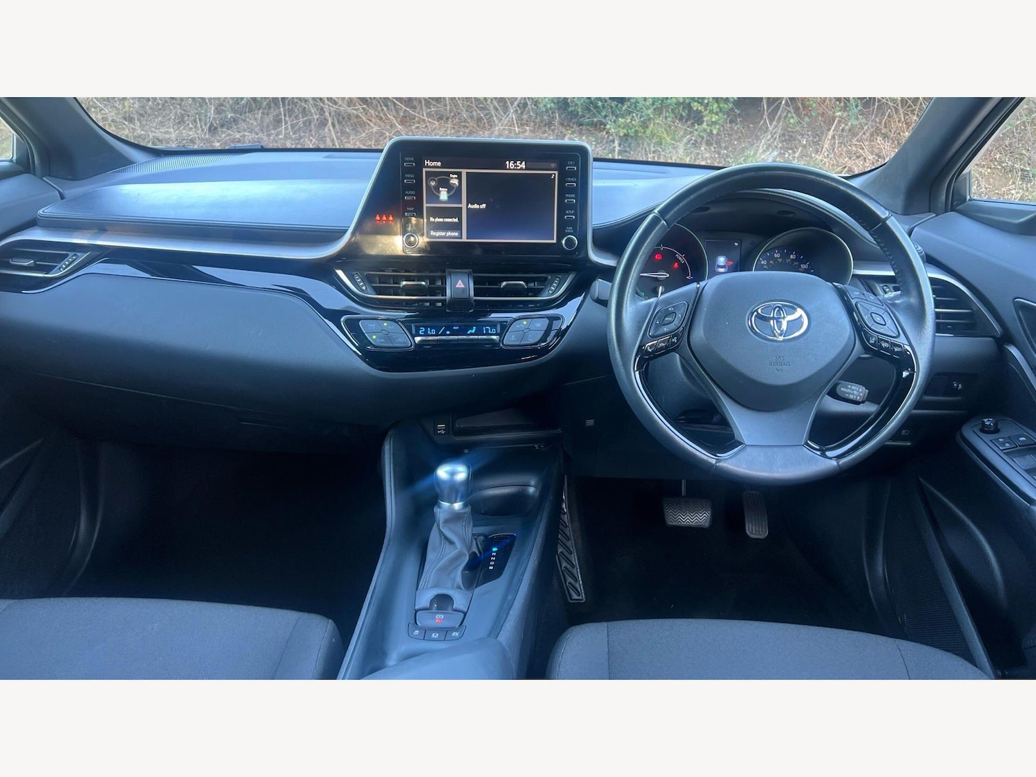 Used Toyota C-HR 2022 for sale - 78020075: Photo 7