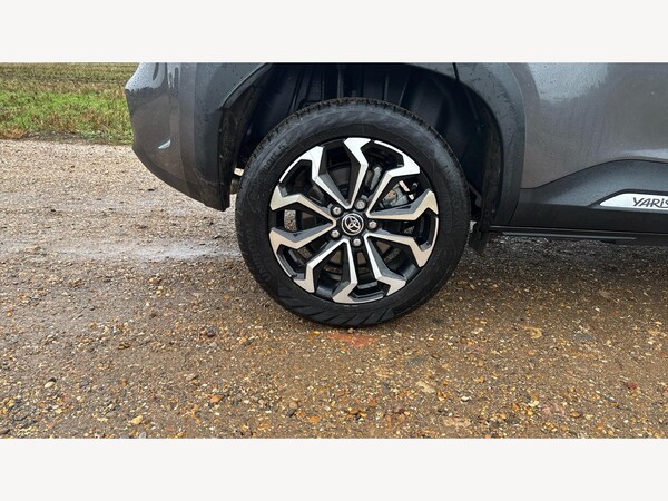 Used Toyota Yaris Cross 2023 for sale - 76175208: Photo 25