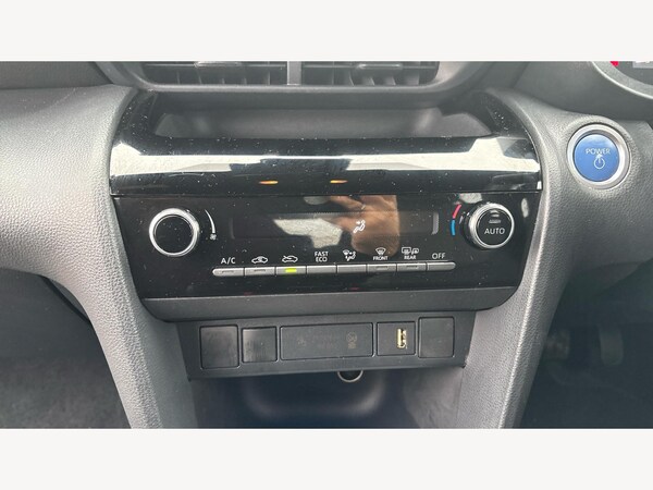 Used Toyota Yaris Cross 2023 for sale - 76175208: Photo 31
