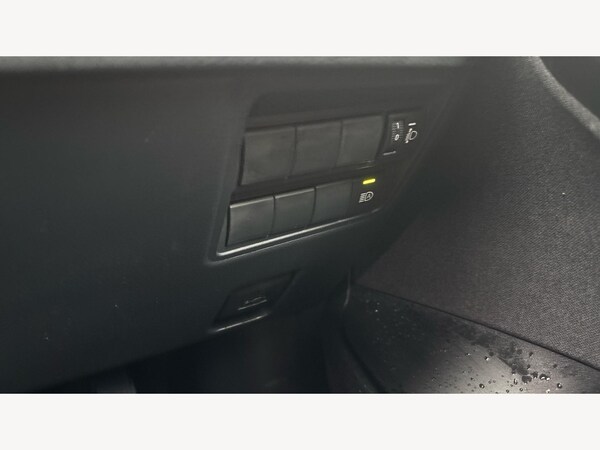 Used Toyota Yaris Cross 2023 for sale - 76175208: Photo 35