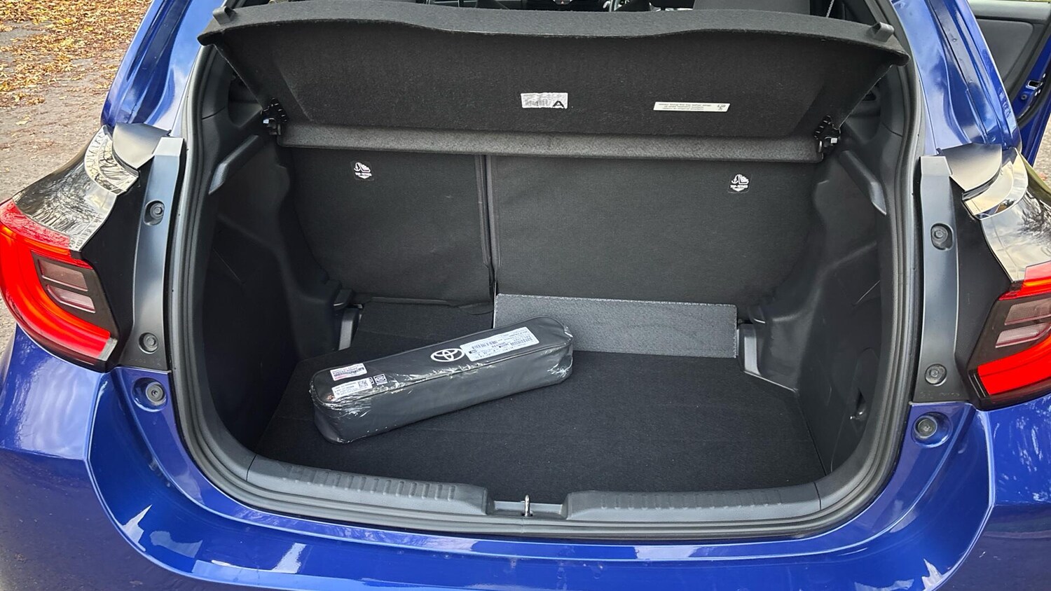 Used Toyota Yaris 2022 for sale - 76620299: Photo 40