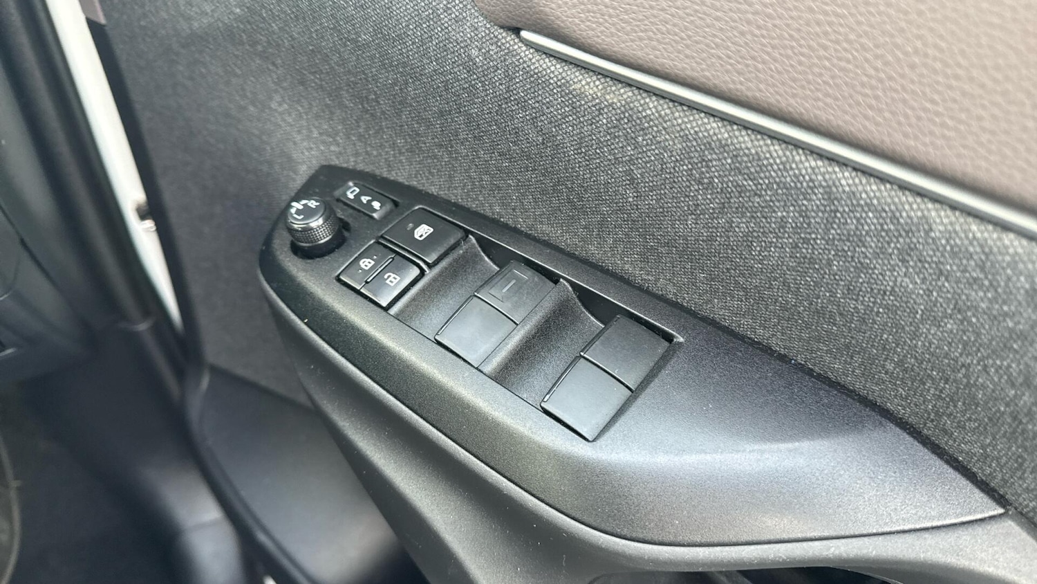 Used Toyota Yaris Cross 2022 for sale - 76527806: Photo 34