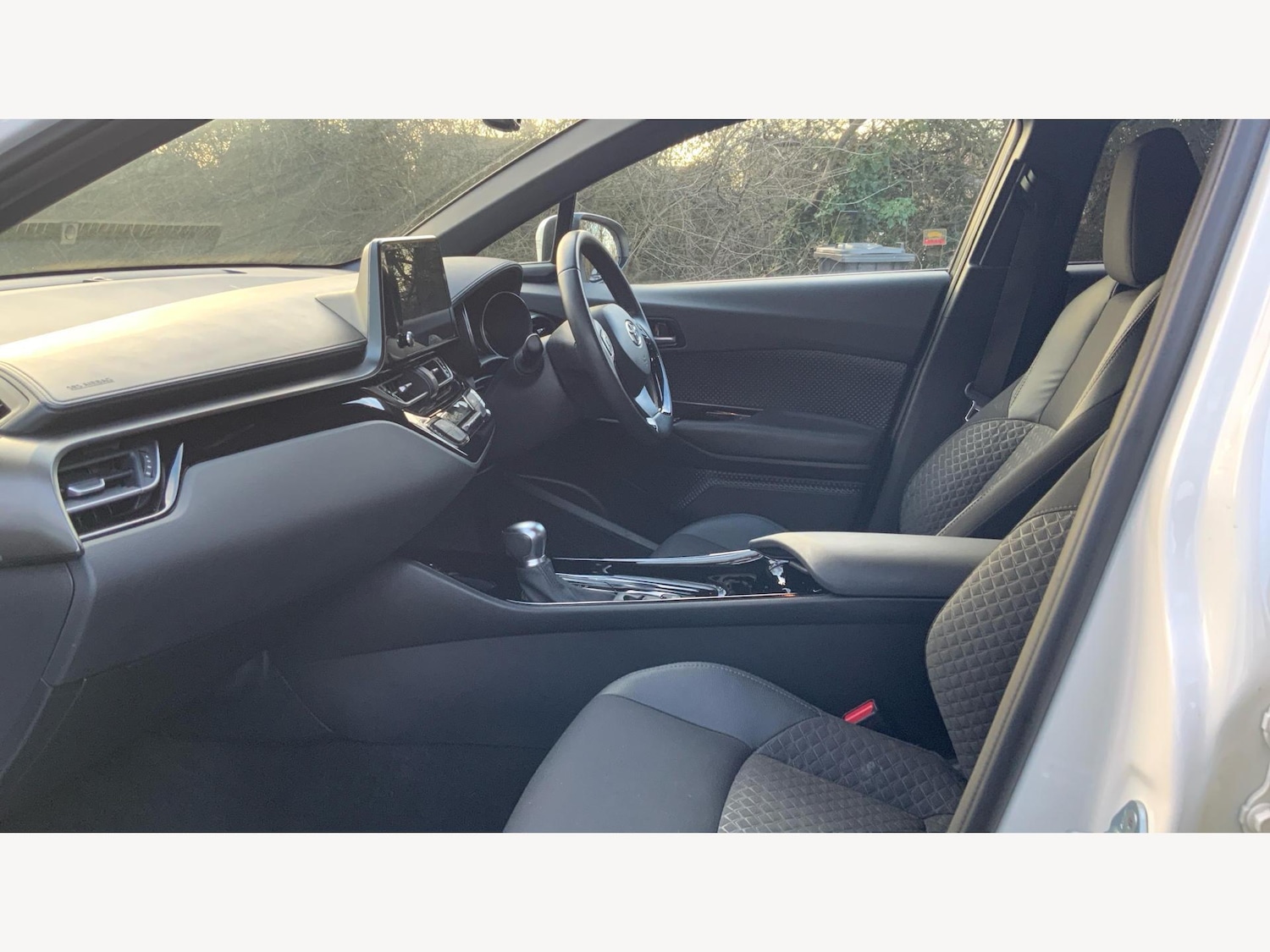 Used Toyota C-HR 2022 for sale - 77097952: Photo 12